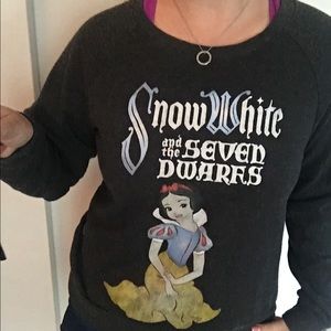‼️LAST CHANCE‼️ Snow White sweatshirt